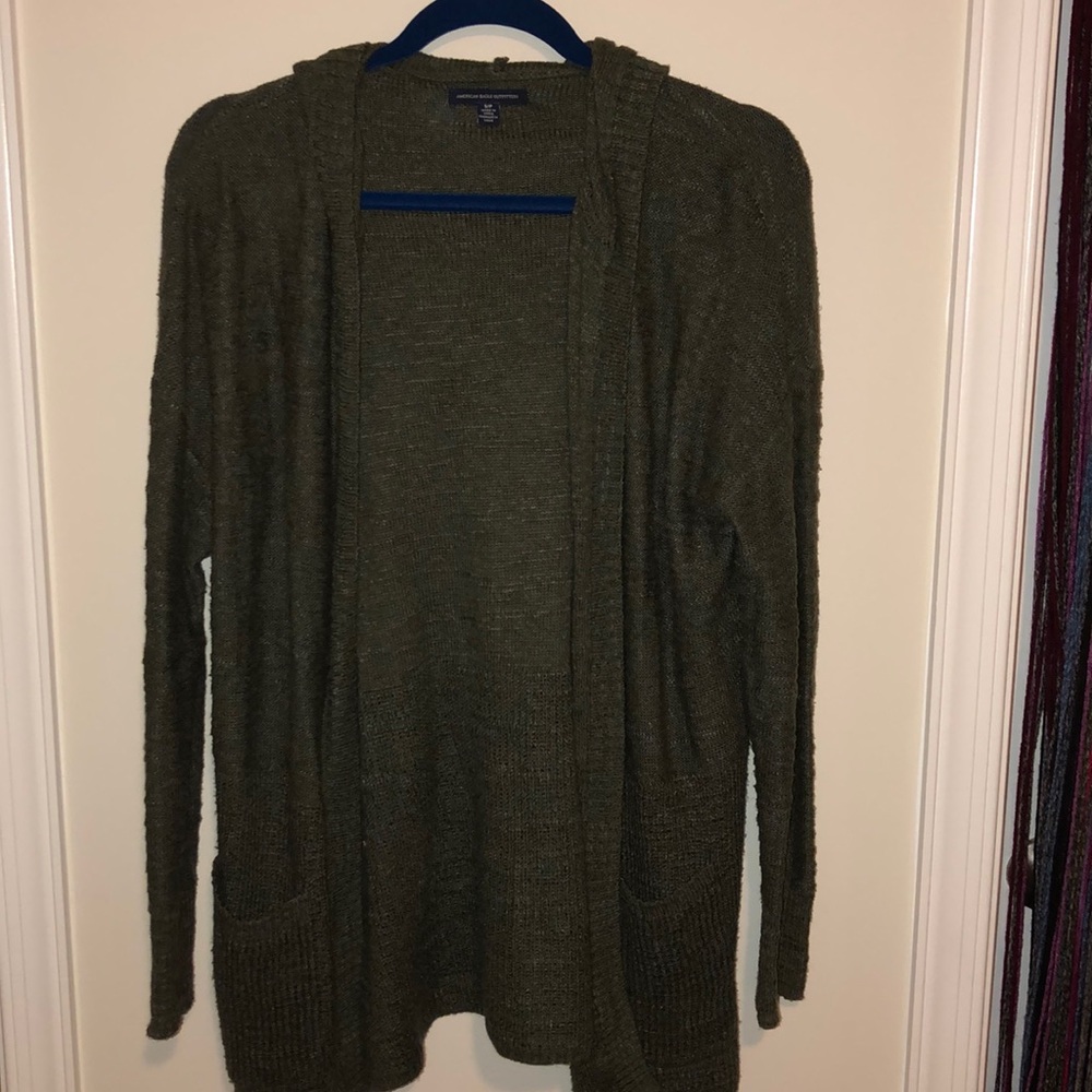 American Eagle sweater